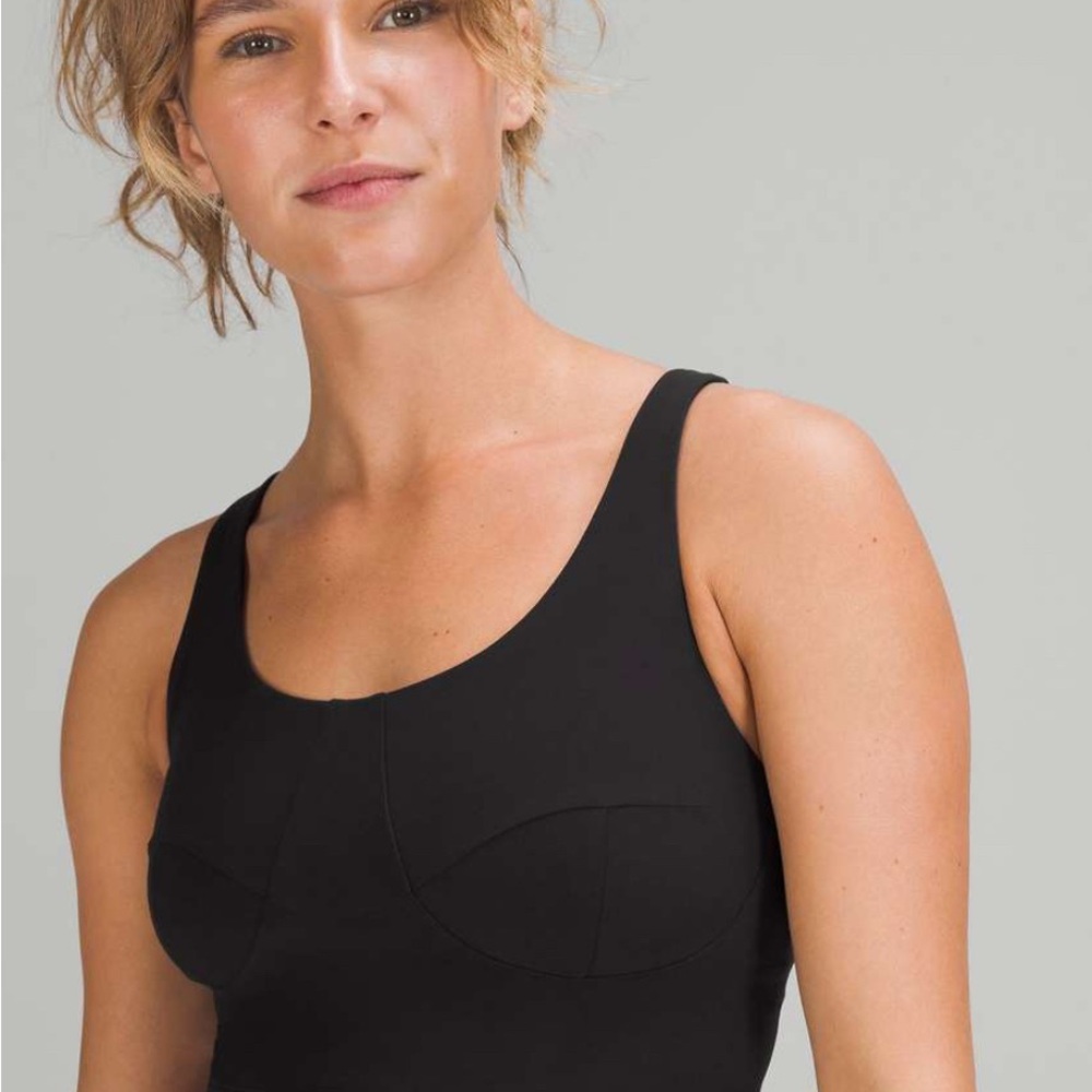 lululemon Nulu Front-Darting Yoga Bra